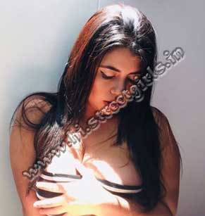 Cheap Call Girls Services in Marine Lines